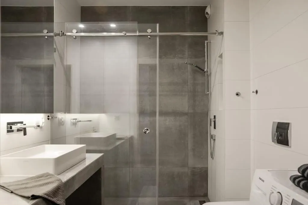 Platinum Jaglana Apartment - Wyspa Spichrzow Gdansk 0*,
